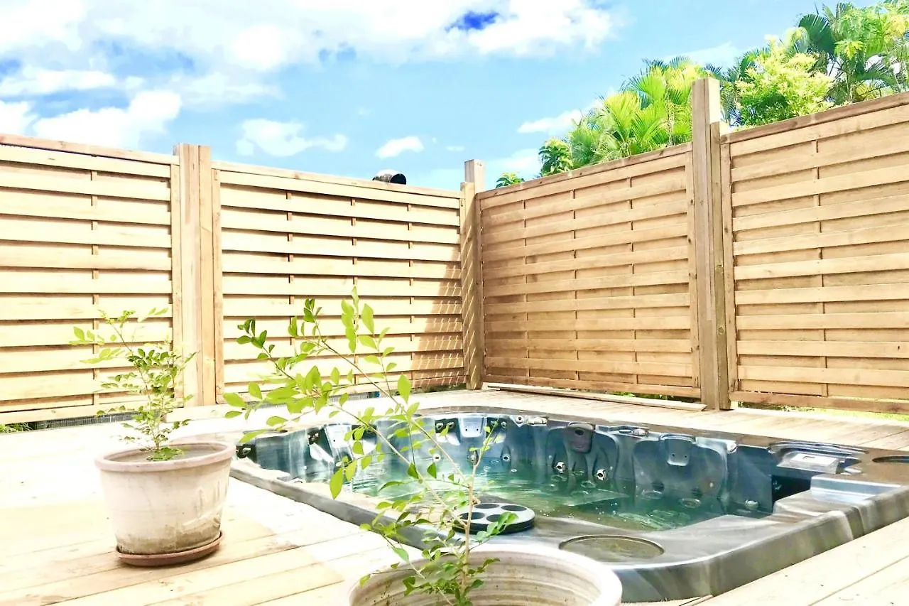 Villa De 5 Chambres A Deshaies A 250 M De La Plage Avec Vue Sur La Mer Piscine Privee Et Jacuzzi גוואדלופ