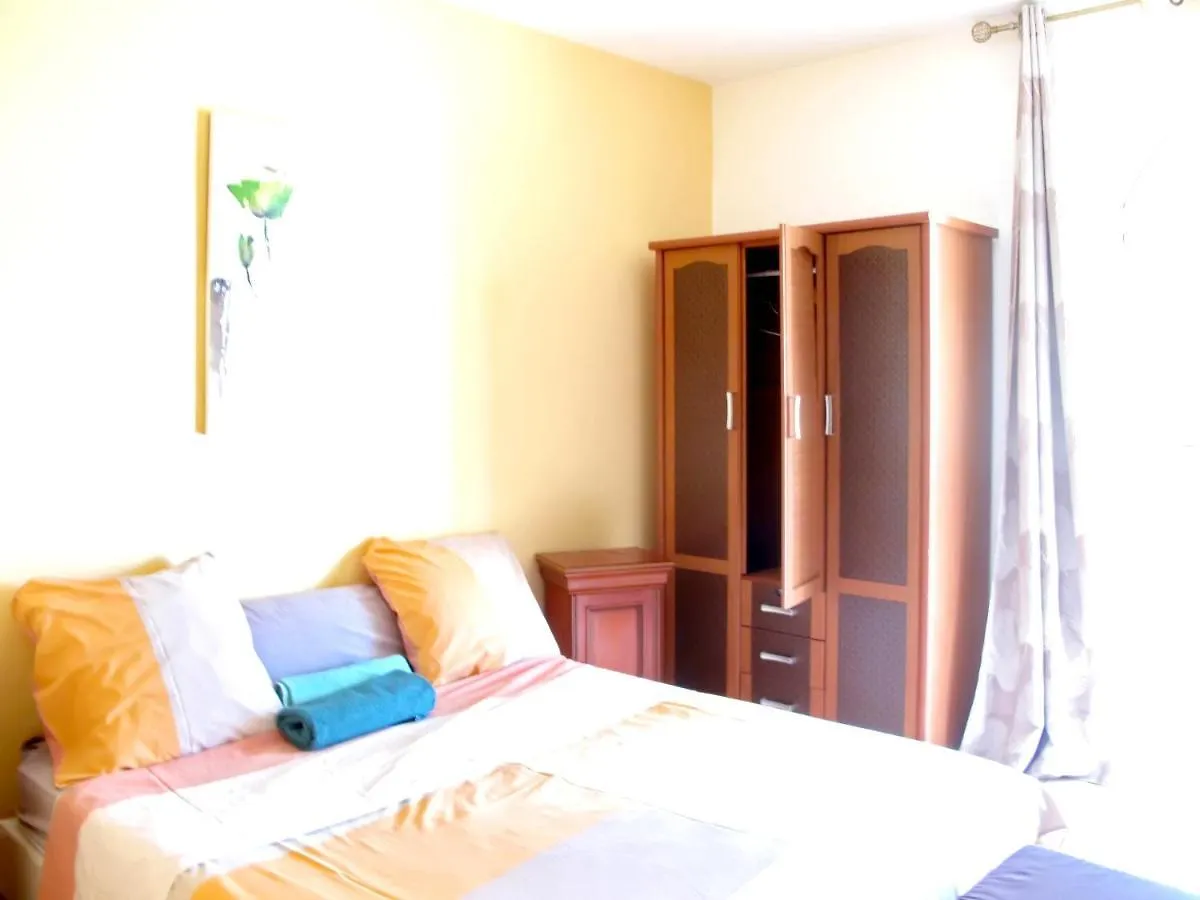 Villa De 5 Chambres A Deshaies A 250 M De La Plage Avec Vue Sur La Mer Piscine Privee Et Jacuzzi 0*,